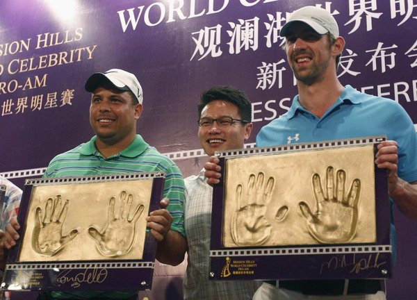 Ronaldo, Phelps attend golf event in China