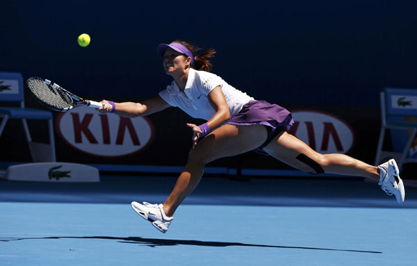 Zheng Jie, Li Na reach third round at Australian Open