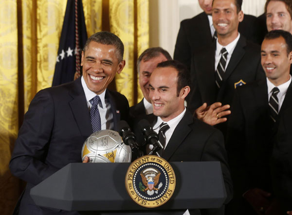 Obama hosts 2012 MLS, NHL Cup winner at White House