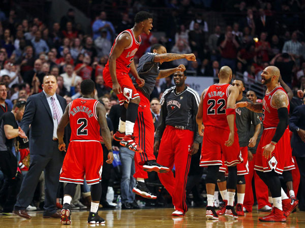 Miami's 27-game streak snapped after Chicago loss