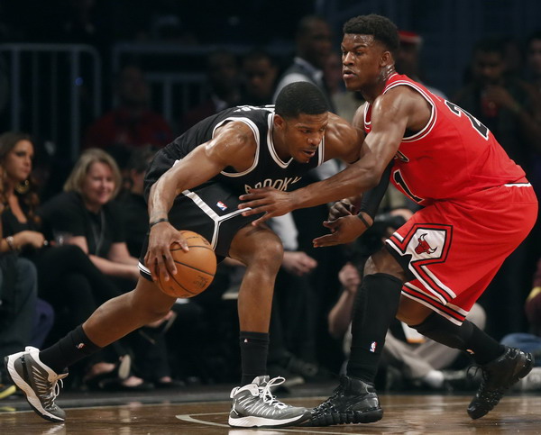 Nets crush Bulls in first playoff game in Brooklyn