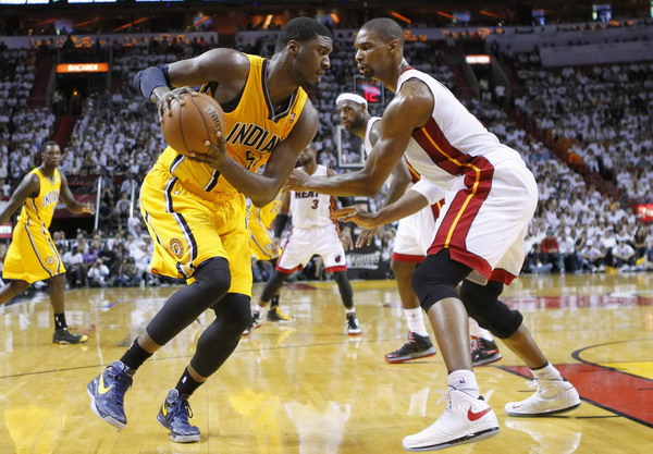 Pacers beat James, Heat to bring 1-1 back home