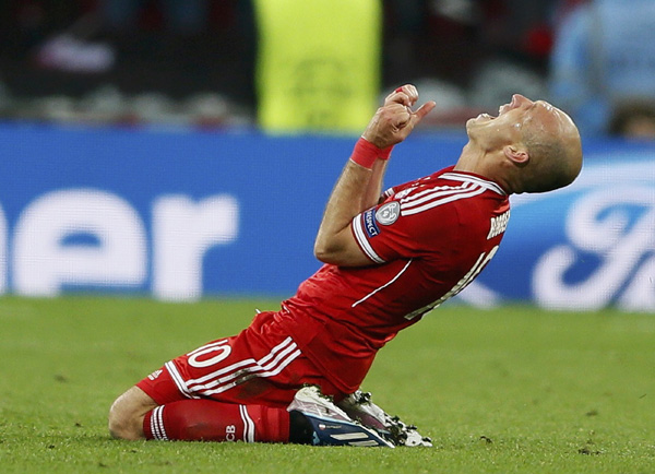 Robben shatters jinx as Bayern fulfil Euro champion dream