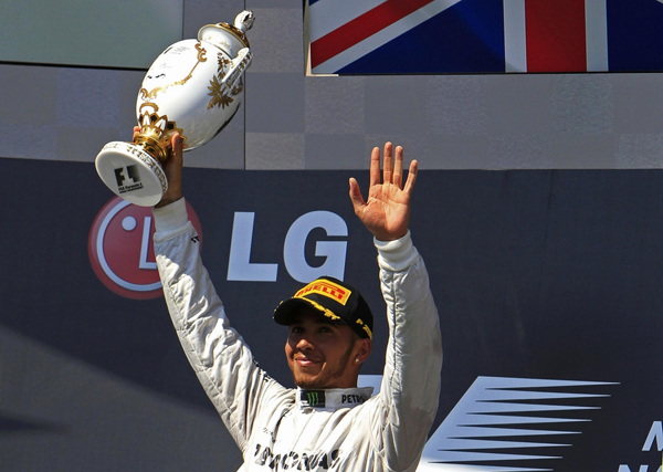 Hamilton wins in Hungary from pole to end drought