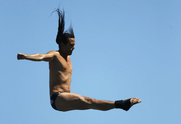 High diving starts at World Championships in Barcelona
