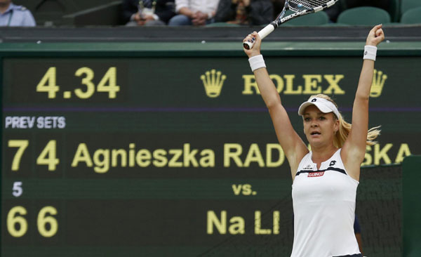 Sharapova holds world's top paid title
