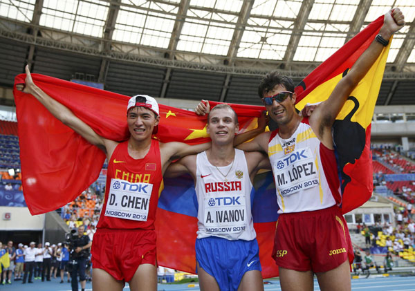 Race walker Ivanov claims first gold for Russia in Moscow worlds