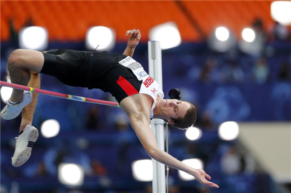 Championships record for Bondarenko in men's high jump