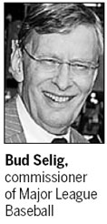 Selig to call it a day as the 'commish'