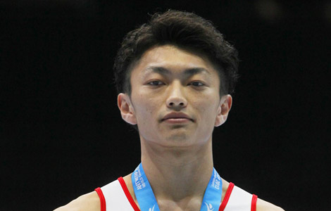 Japan's Shirai wins men's floor title