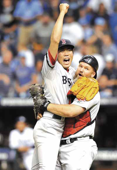 Red Sox advance to ALCS