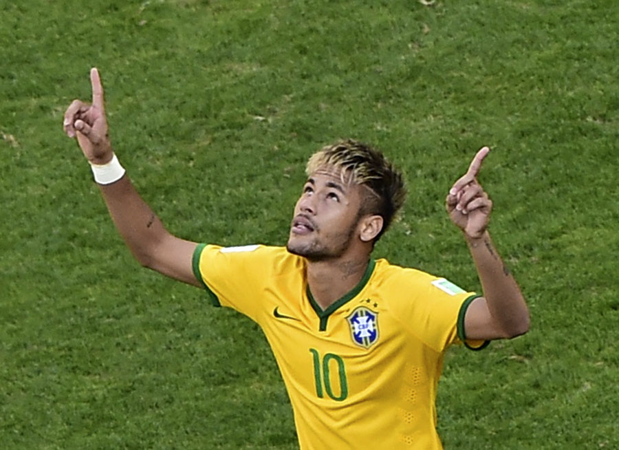 Cesar holds firm as Brazil sink Chile