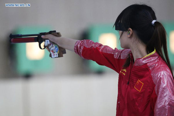 Chinese shooters grab 3 early gold medals