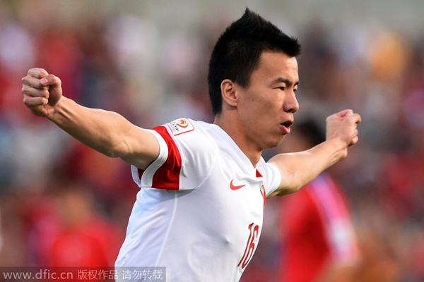 China downs DPRK 2-1 to cruise to last eight with 9 points