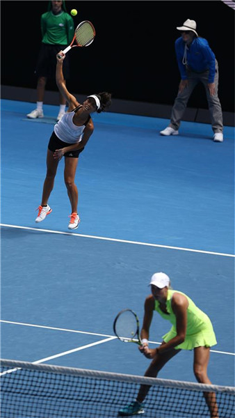 Xu Yifan/Zheng Saisai win 3rd round match of women's doubles at Australian Open