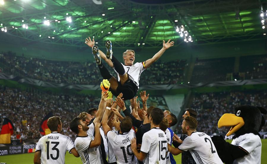 Germany beat Finland 2-0 at Schweinsteiger's farewell game