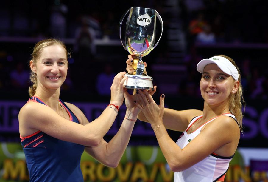 WTA debutante Cibulkova crowned, Vesnina and Makarova win doubles
