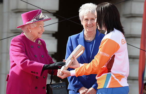 Queen launches Commonwealth Games relay as Durban pulls out of 2022