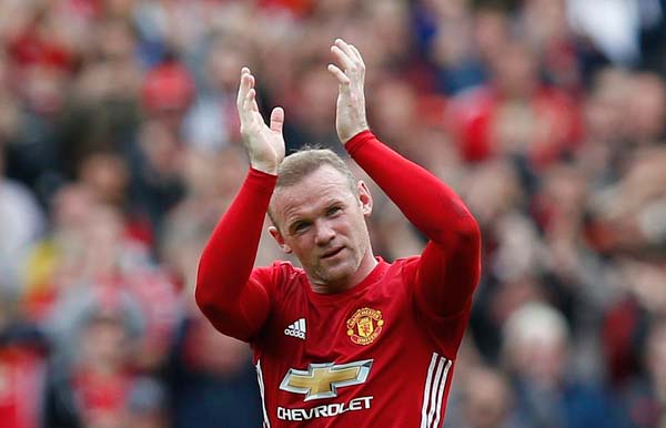 Rooney dropped by England on form