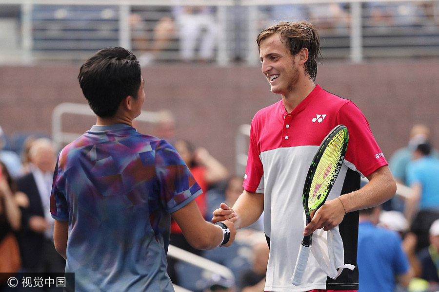 Wu Yibing wins boys' singles title, brings cheer to Chinese tennis