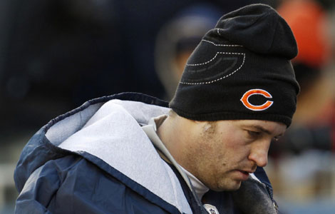 Bears coach blasts injured Cutler's critics