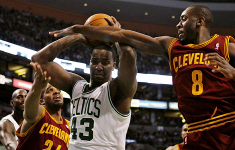 Celtics hand Cavaliers 18th straight defeat