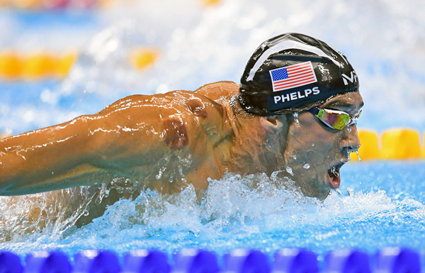 Phelps puts spotlight on cupping