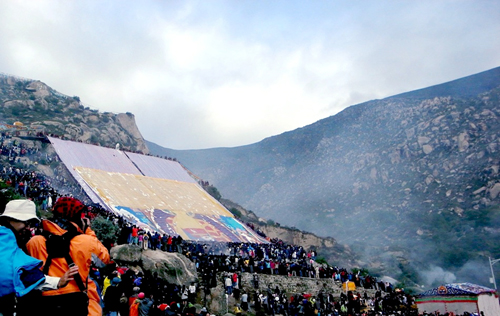 Tibet through the Lenses--Pious Pilgrims