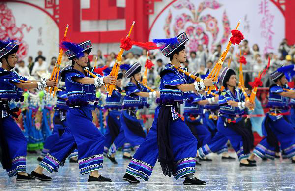 3rd Chengdu Intangible Cultural Heritage Festival opens in China's Sichuan