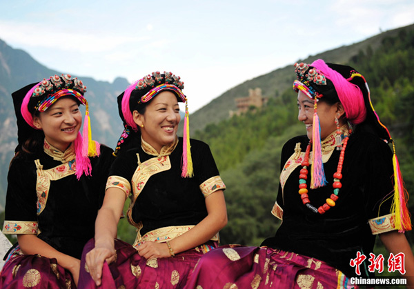 'Beauty Village' in Sichuan