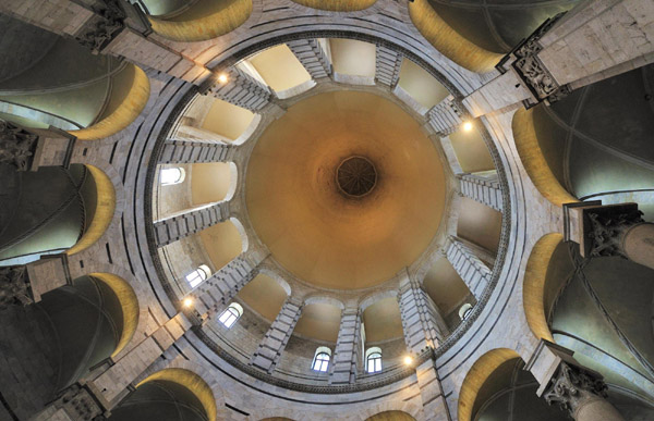 Medieval architecture on display in Pisa