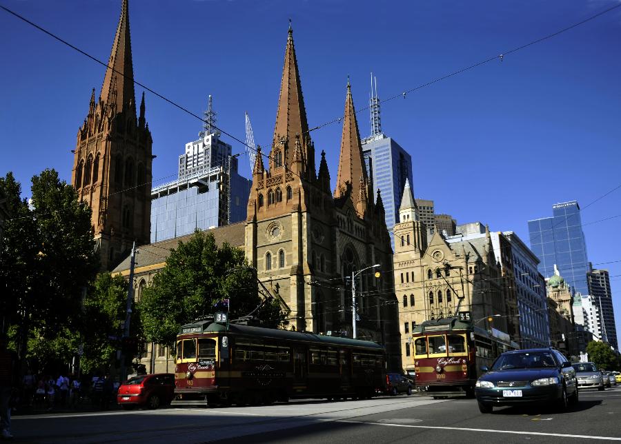 Experiencing sights of Melbourne by heritage trams