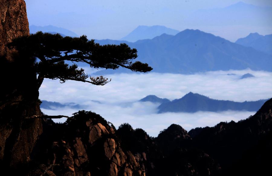 Sea of clouds at China's Huangshan Mountain