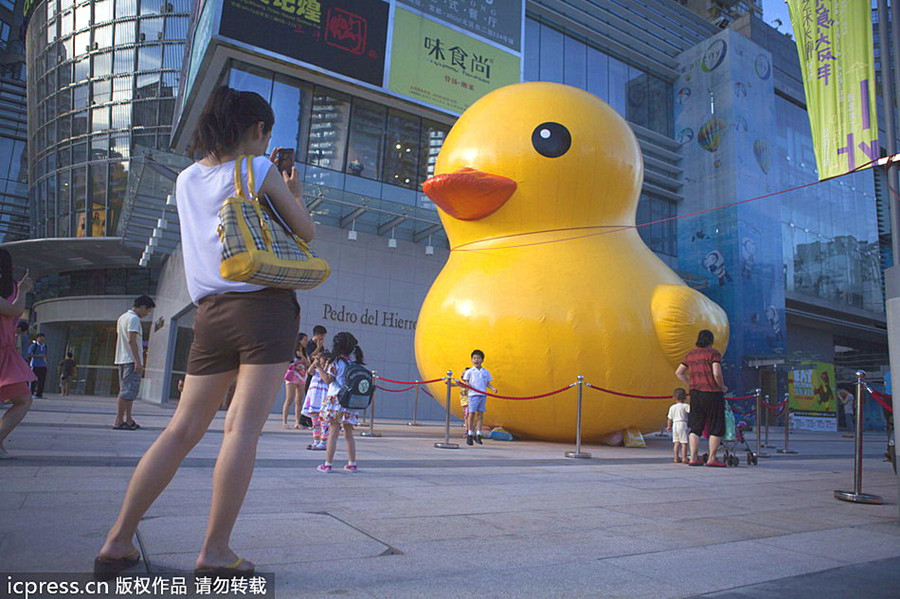 Copycat Yellow Duck celebrates Children's Day