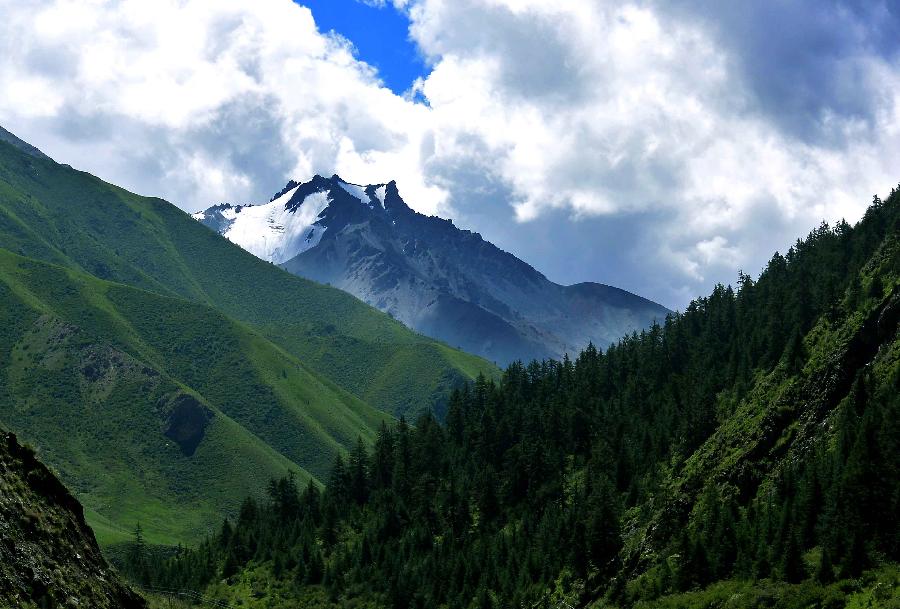 Scenery of Qilian Mountains