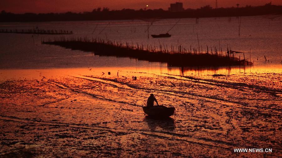 Sunset scenery in Sanjiang town, Haikou