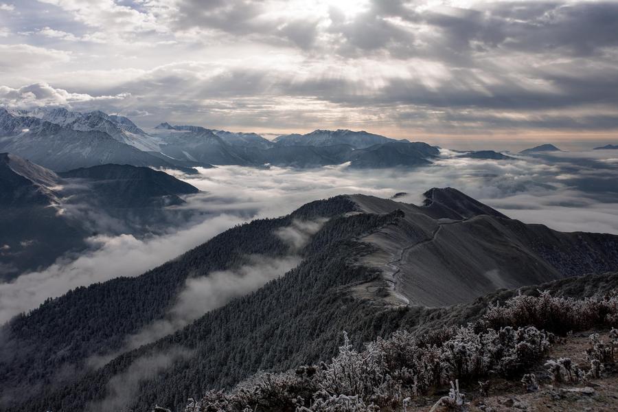 Snow-coated Mount Jiajin in Sichuan