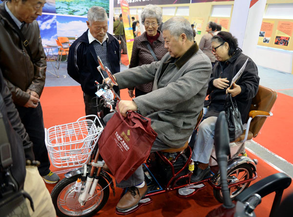 Surge in vacationing Chinese seniors drives travel business