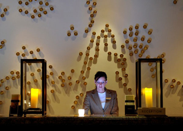 Fairmont celebrates Earth Hour with new Lobby Scent Candles