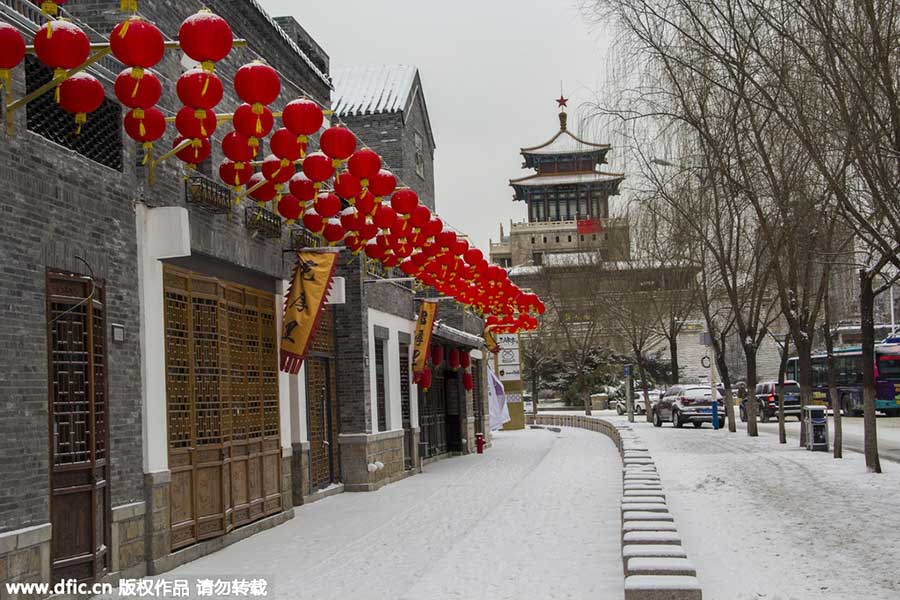 New Year’s festive ambiance envelops Jinan city