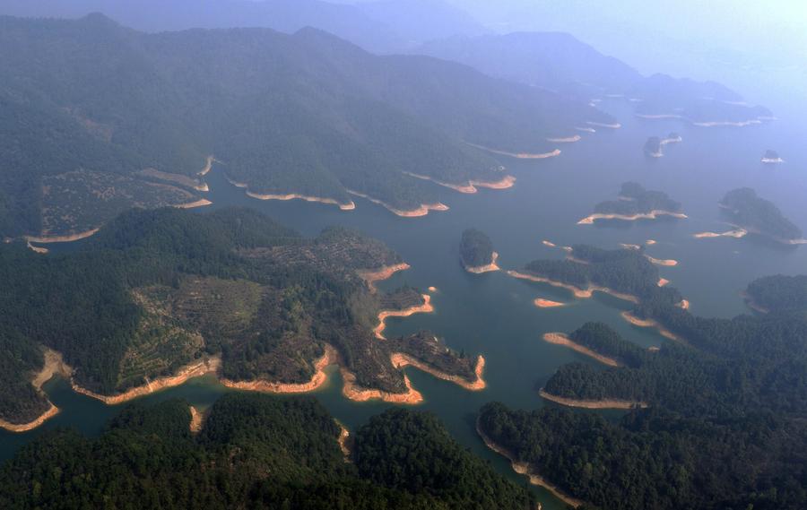 Scenery of Qiandao Lake in Hangzhou