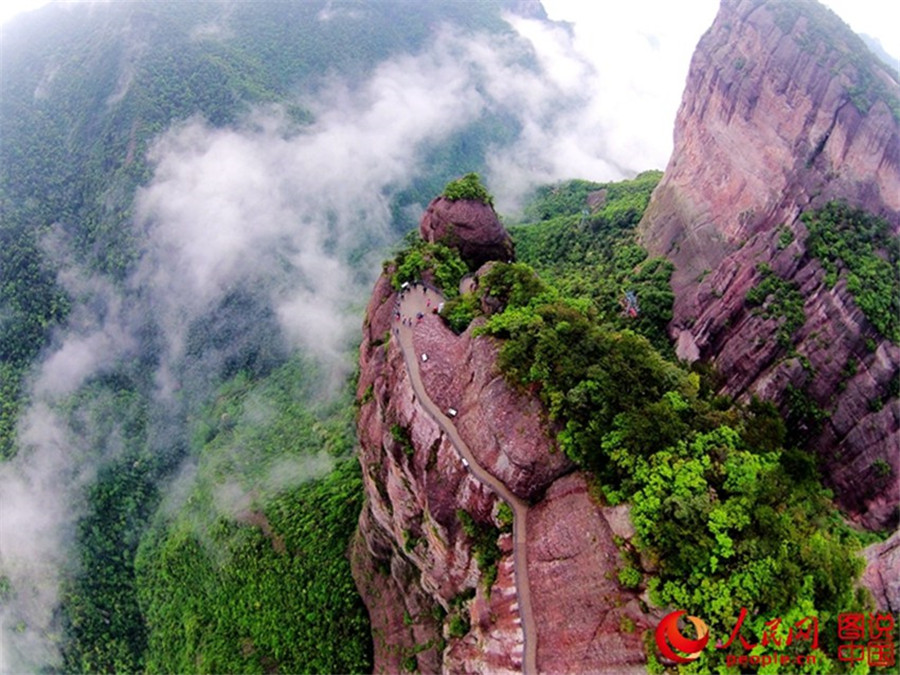 Ink painting-like scenic spot in E China