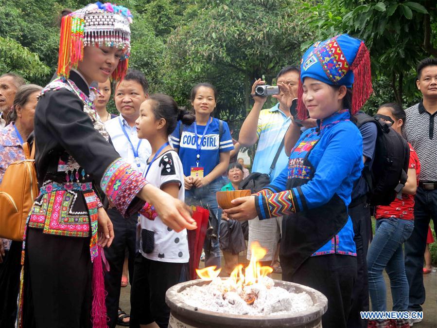 Danu Festival celebrated in Du'an, China's Guangxi