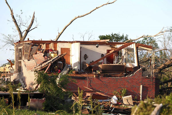 Tornadoes ravage South US