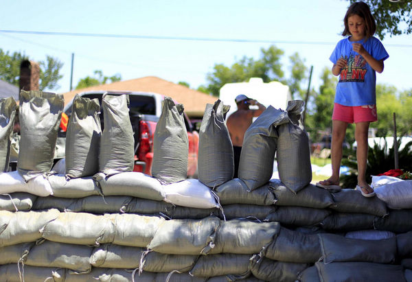 Louisiana bayou towns brace for flooding impact