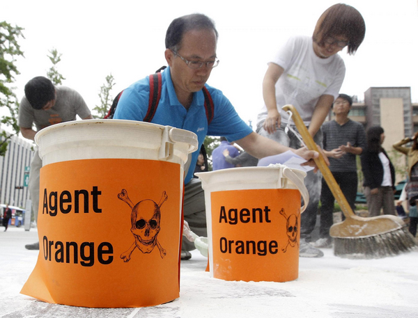 US military probes toxic chemical dump in Korea