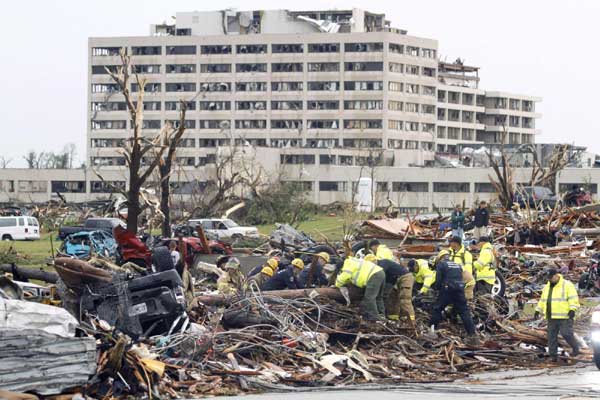 Monster tornado hits US