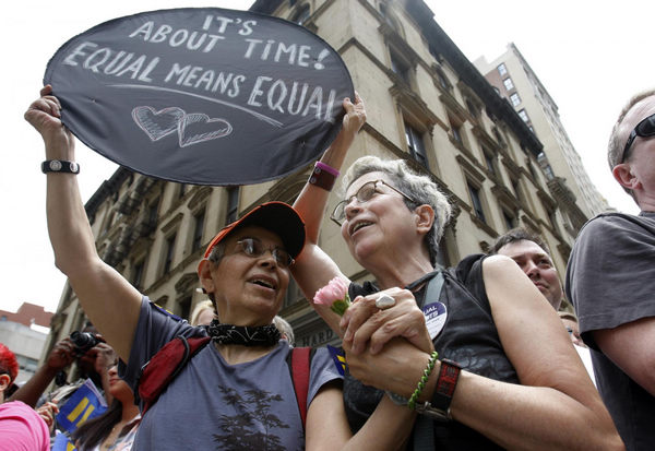 Jubilant NYC parade celebrates gay marriage