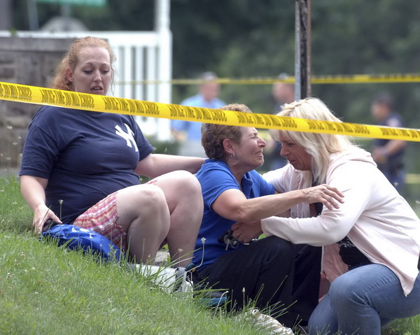 Police: 7 killed in Michigan shootings