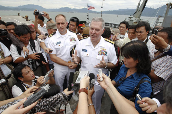 3 US ships in Vietnam to train with former foe